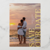 Elegantes Zwei-Foto-HochzeitsGOLD Save the Date Folieneinladung (Vorderseite)