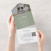 Elegantsage Green Monogram QR Code Foto Hochzeit All In One Einladung (Abreißen)