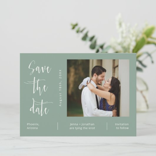 Elegantsage Green QR Code Foto Save the Date Einladung (Stehend Vorderseite)
