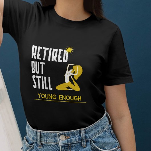 Eleganz in Bewegung Yoga Königstaube in der Rente T-Shirt