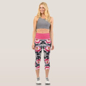 Eleganz in Blüten: Florale Harmonie gedruckt Capri Leggings (Vorderseite)