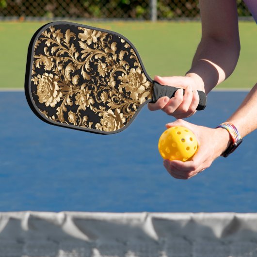 Eleganz in Motion: Schwarze und goldene Blüte Pickleball Schläger (InSitu)