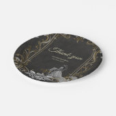 Eleganz in Silber und Schwarz. Pappteller (Schrägansicht)