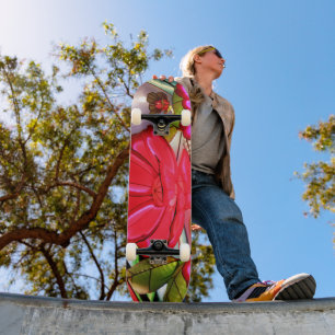 Elektrische Eleganz in Rosa Skateboard