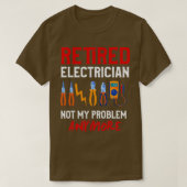 Elektrischer Ruhestand Geschenk Funny Remüde Elect T-Shirt (Design vorne)