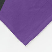 Elektrisches Lila und schwarzes geometrisches Desi Fleecedecke (Ecke)