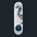*~* Element AP88 Elementarer Metallischer Drache Skateboard<br><div class="desc">(Suchen Sie nach ähnlichen Artikeln in AP88 ) Einfache Übertragung auf andere Zazzle Produkte. Element-DRAGON mit RING von FEUER / FLAMES / FLAME und INITIALEM MONOGRAM für Ihren Namen - Behalt, bearbeiten oder löschen Sie den Text. Dieses beliebte chinesische Skateboard im chinesischen Stil ist ein individuelles Pro Element Dragon Design,...</div>