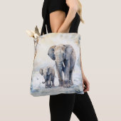 Elephant and Baby Tasche (Von Nahem)