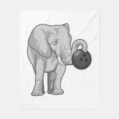 Elephant at Bowling with Bowling ball Fleecedecke (Vorderseite)