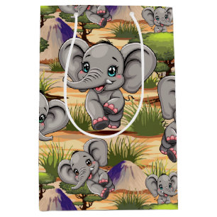 Elephant Baby Jumping Happy in African Savannah Mittlere Geschenktüte