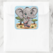 Elephant Baby Jumping Happy in African Savannah Quadratischer Aufkleber (Tasche)