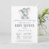 Elephant Baby Shower Einladung Lila und grau (Stehend Vorderseite)