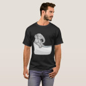 Elephant Bathe Bathtub T-Shirt (Vorne ganz)