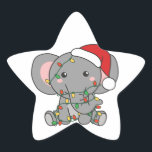 Elephant Christmas Winter Animals Elephants Star S Stern-Aufkleber<br><div class="desc">Der Elefant zu Weihnachten mit Feenlicht. Hübsche Tiere mit Geschenken und Schnee für den Urlaub. Ein süßes Weihnachtsgrüßen. Elefanten sind niedliche Tiere und perfekt zu Weihnachten.</div>