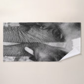 ELEPHANT COUPLE BADEHANDTUCH (Badehandtuch)
