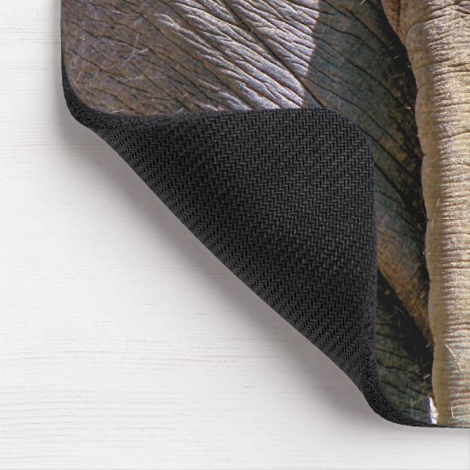 ELEPHANT FUN MOUSEPAD (Ecke)