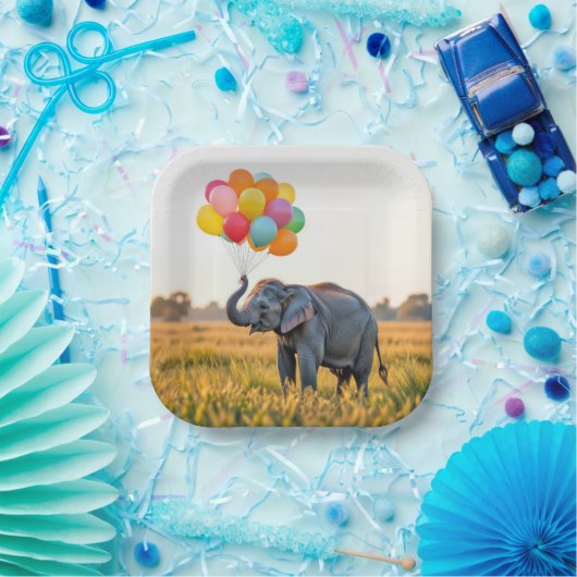 Elephant Holding A Birthday Balloon Bouquet Pappteller (Party)