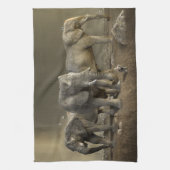 Elephant Hunter auf Safari Geschirrtuch (Vertikal)