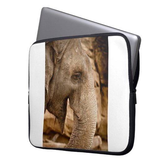 ELEPHANT LAPTOPSCHUTZHÜLLE (Vorderseite Links)