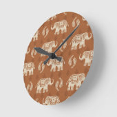 Elephant Orange Caravan Pattern Runde Wanduhr (Winkel)