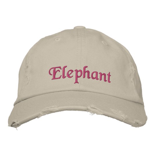 Elephant Spirit Animal Rustic Stone Pink Bestickte Baseballkappe (Vorderseite)