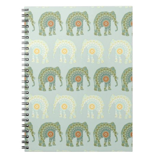 Elephant und Mandala in Light Green Notizblock (Vorderseite)
