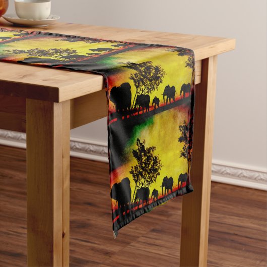Elephanten Sunset Table Runner Kurzer Tischläufer (Beispiel)