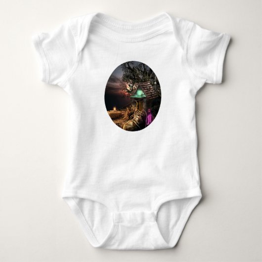 Elf House Baby Strampler (Vorderseite)