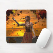 Elf in sinkenden Blätter gegen einen Sonnenunterga Mousepad (Mit Mouse)