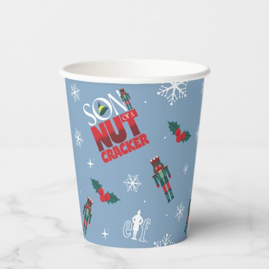 Elf "Sohn eines Nutcrackers" Wintermuster Pappbecher (Rückseite)