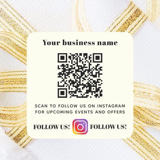 Elfenbein-Geschäftsname QR-Code Instagram Quadratischer Aufkleber