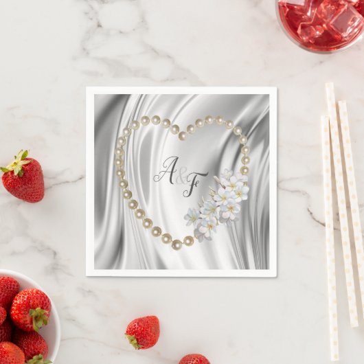 Elfenbein, Grün, Blau, Gold, Seide und Perlen Neap Serviette (Beispiel)