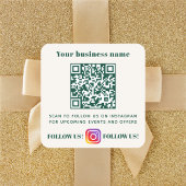 Elfenbein-grüner Geschäftsname QR-Code Instagram Quadratischer Aufkleber