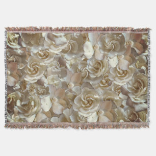 Elfenbein-Rosenmuster – Elegante Blumenkunst Decke