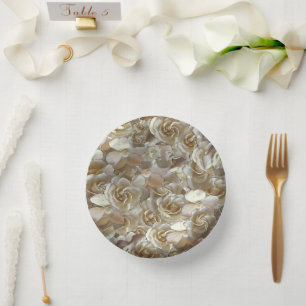 Elfenbein-Rosenmuster – Elegante Blumenkunst Pappteller