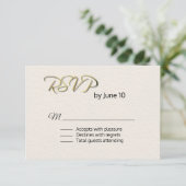 Elfenbein Textured Look Wedding RSVP Karte (Stehend Vorderseite)