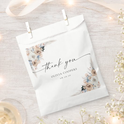 Elfenbein und Blue Boho Blütendusche begünstigen B Geschenktütchen (Ausgeschnitten)