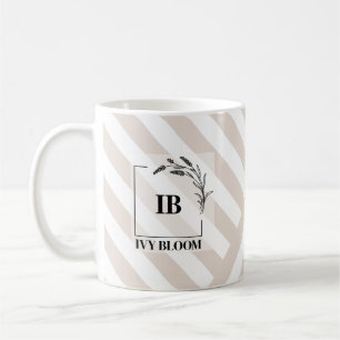 Elfenbeinfarbene Streifen Monogramm Kaffeetasse