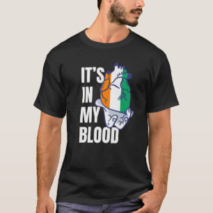 Elfenbeinküstenflagge Herzblutgefäße Hand Afrika T-Shirt