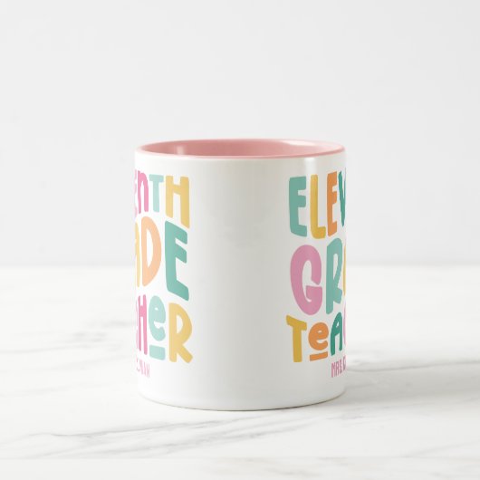 Elfte Klasse Lehrer farbiger Retro-Text Zweifarbige Tasse (Mittel)