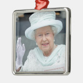 Elizabeth II., Königin des Vereinigten Königreichs Ornament Aus Metall (Links)