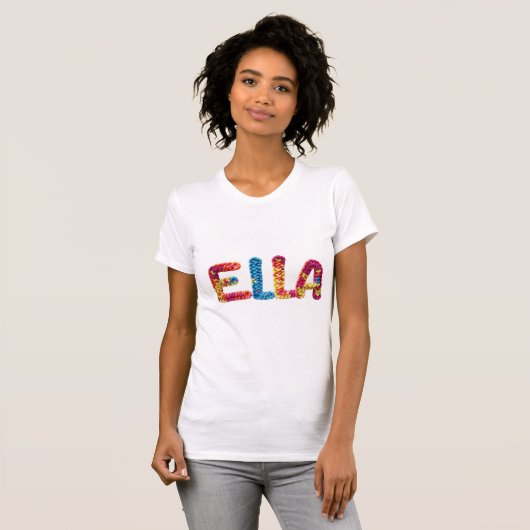Ella Name in Vibrant Crochet Pattern T-Shirt (Vorne ganz)
