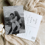 Ellesmere Modernes Minimalistisches Foto Save the  Postkarte<br><div class="desc">Die Ellesmere Wedding speichert die Dattelkarte mit einem modernen,  minimalistischen Design und einem handgeschriebenen Script-Schriftart auf weißem Hintergrund. Die Skriptüberschriften sind ein Bild,  das nicht bearbeitet werden kann. Der andere Text ist vollständig editierbar. Für eine erweiterte Anpassung dieses Designs,  wählen Sie einfach die Schaltfläche "Anpassen" oben.</div>