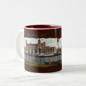 Ellis Island Painted Coffee Tasse (Vorderseite Links)