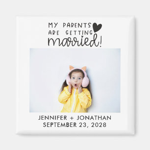 Eltern, die ein Foto mit Kindern Save the Date bek Magnet