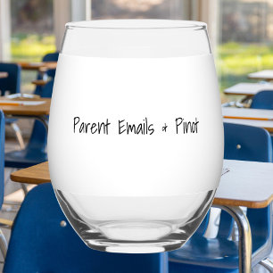 „Eltern-E-Mails & Pinot“ Lustiger personalisierter Weinglas Ohne Stiel