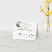 Eltern in der Jurastufe kümmern sich um ihre Hochz Karte (Gelbe Blume)