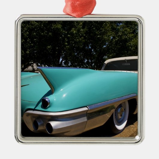 Elvis Presleys grüner Cadillac-Konvertible in Silbernes Ornament (Vorne)