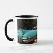 Elvis Presleys grünes Cadillac-Kabriolett herein Tasse (Links)