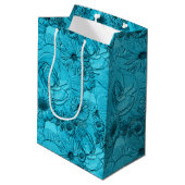 Embossed Blume-Light Blue-GIFT BAG Mittlere Geschenktüte (Rückseite Schrägansicht)
